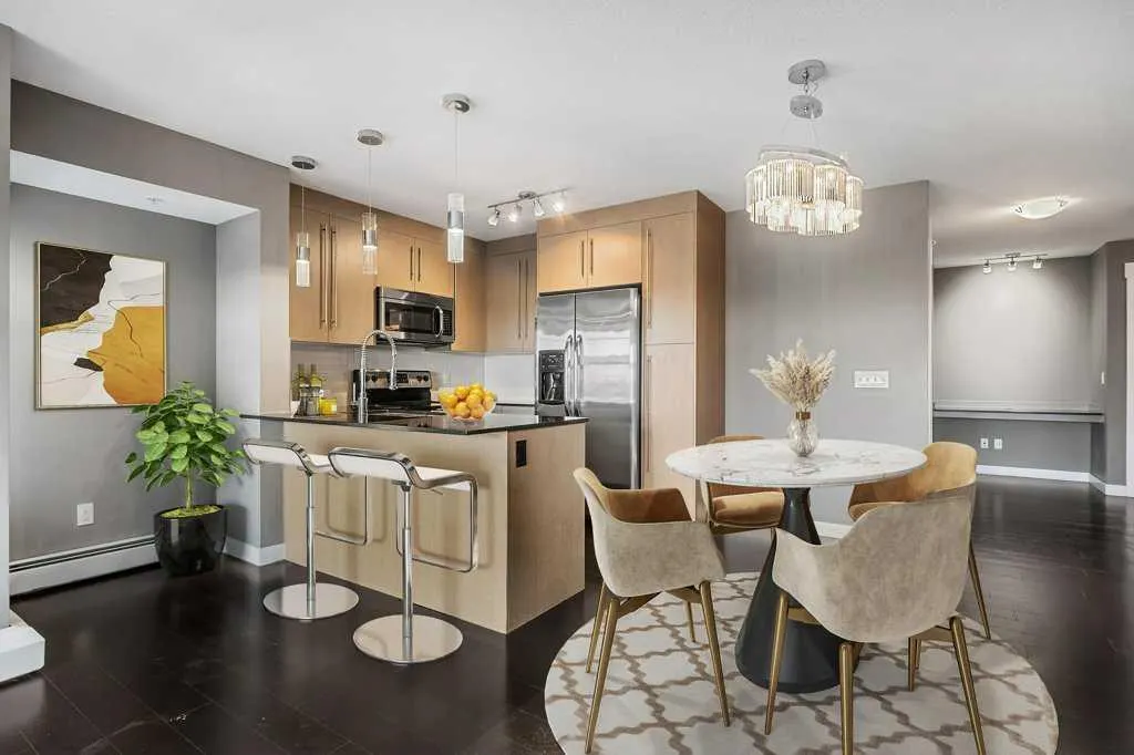 11 Mahogany Row SE, #1402