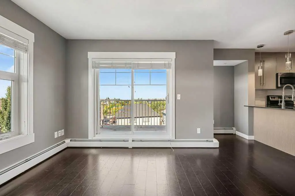 11 Mahogany Row SE, #1402