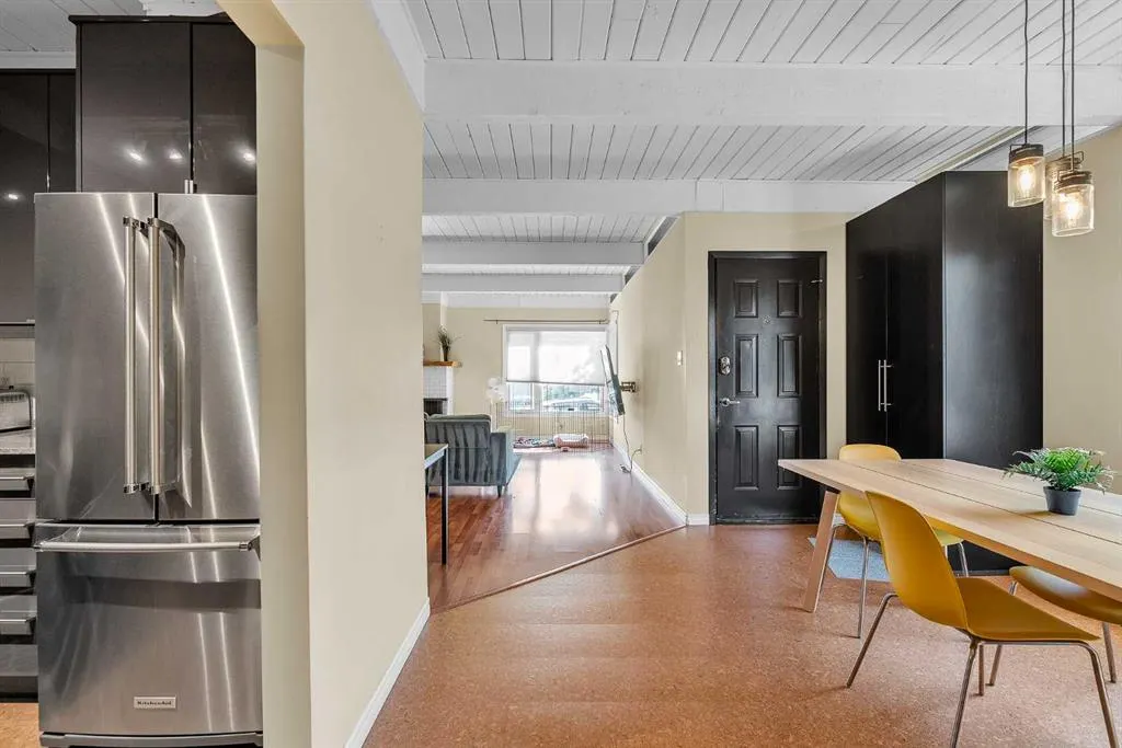 28 Hilton Avenue NW