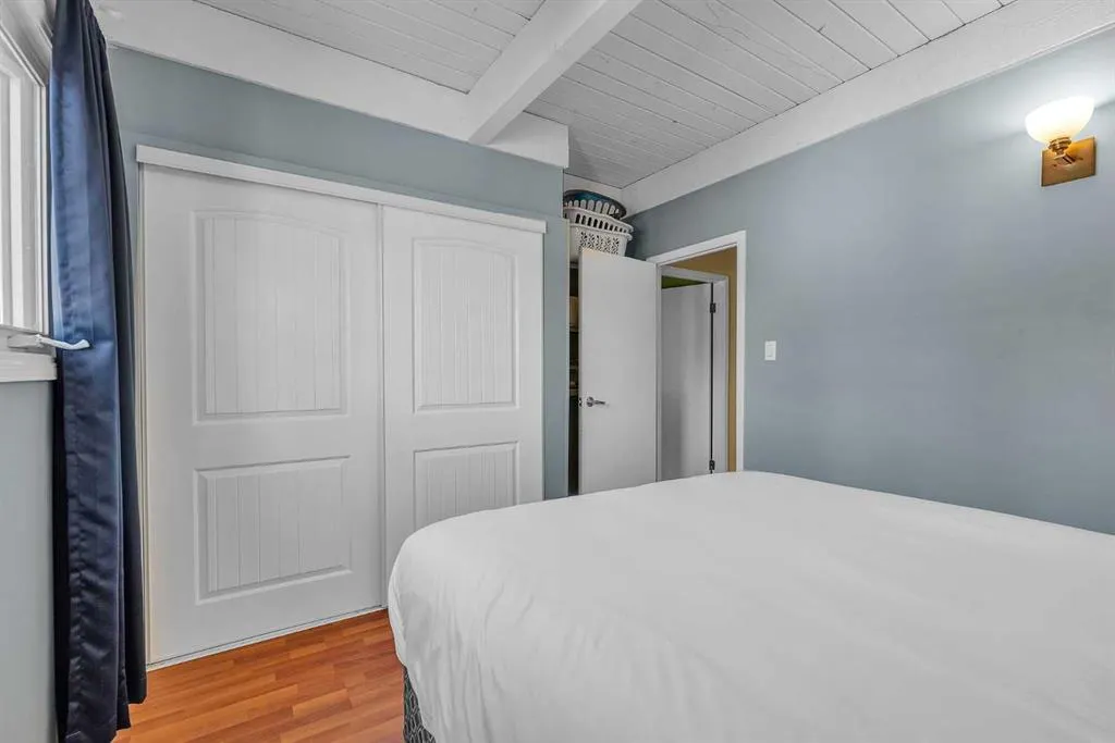 28 Hilton Avenue NW