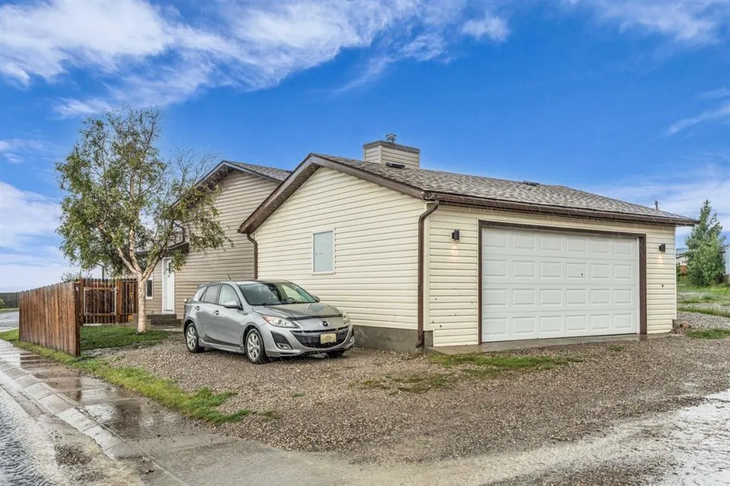 109 Bedfield Court NE