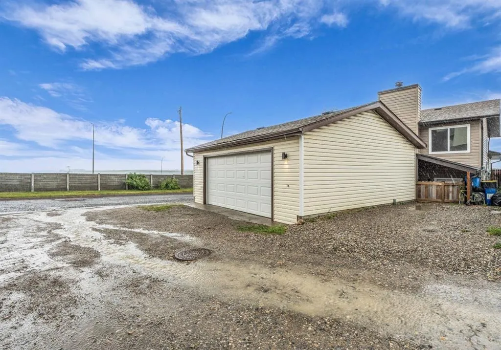 109 Bedfield Court NE