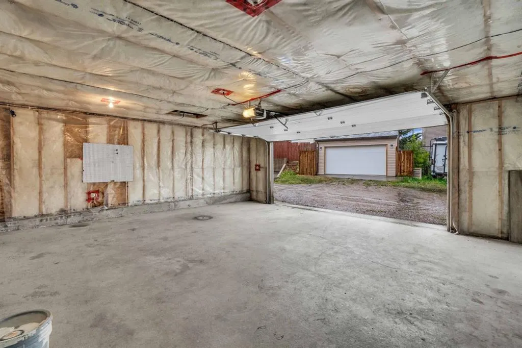 109 Bedfield Court NE