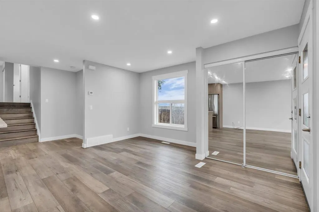 109 Bedfield Court NE
