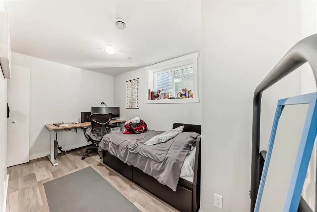 109 Bedfield Court NE