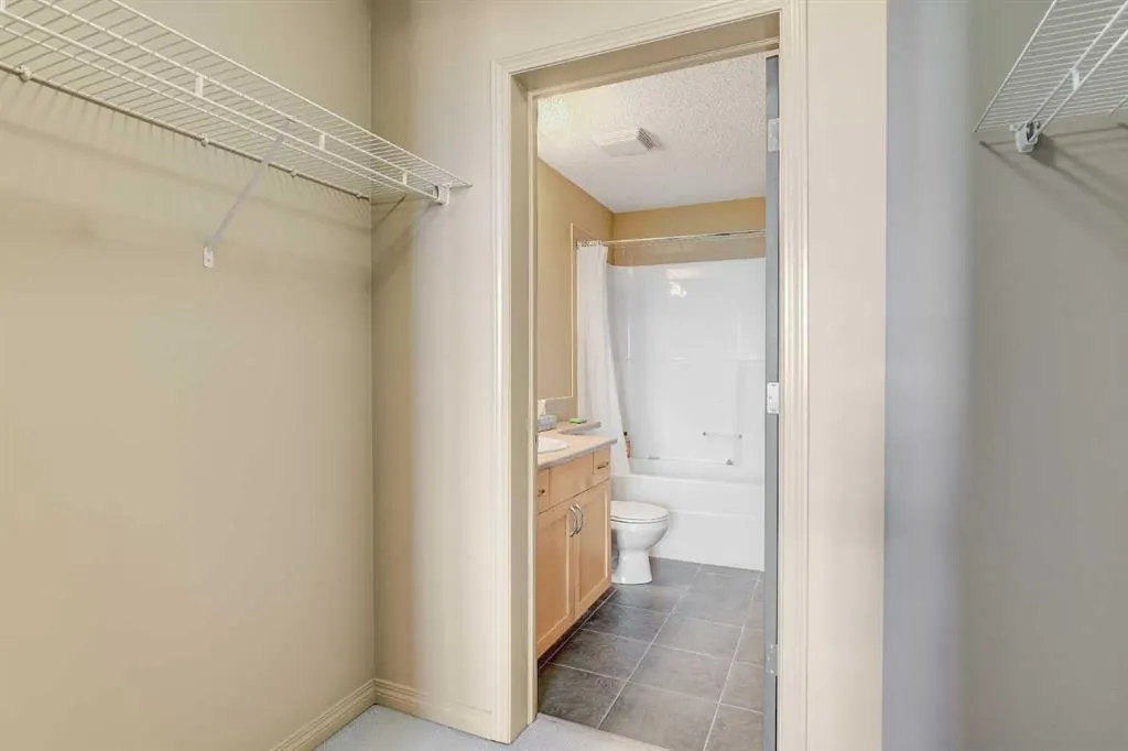 12330 102 Street, #415