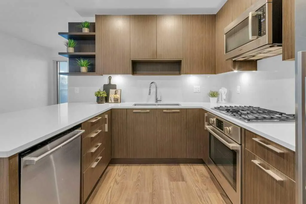88 9 Street NE, #308