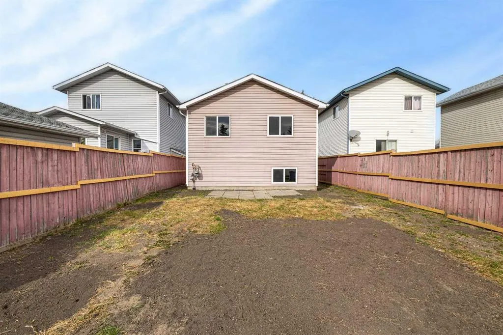 13 Appleside Close SE