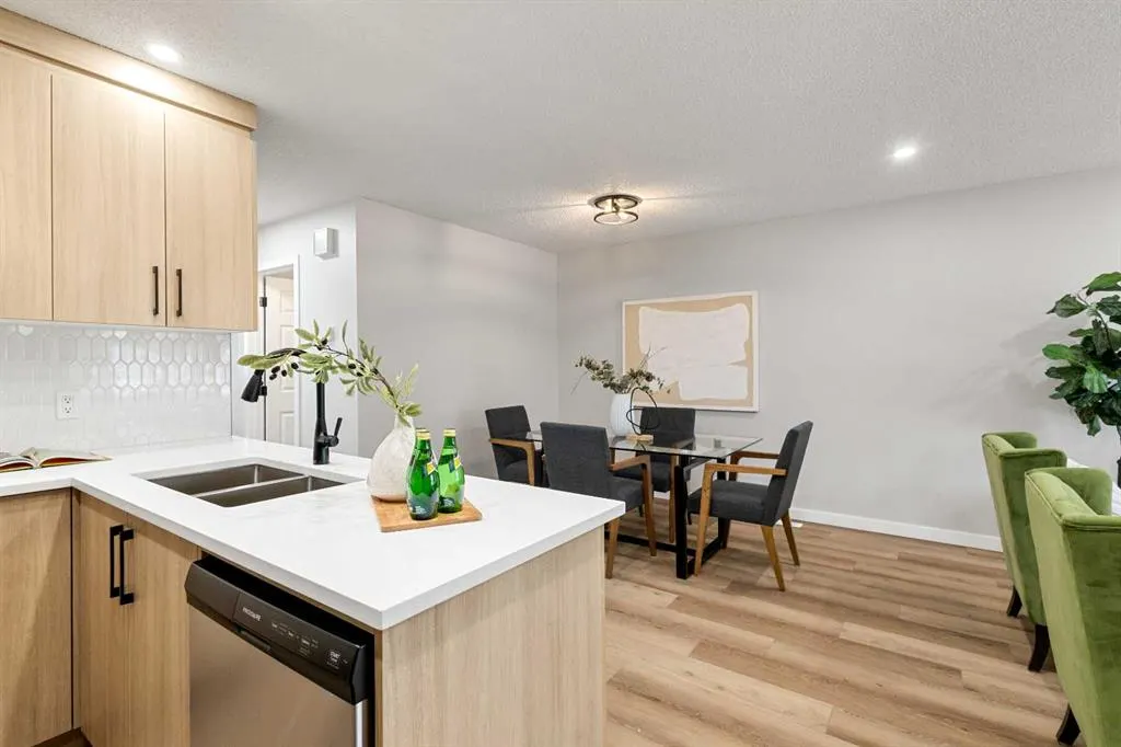 13 Appleside Close SE