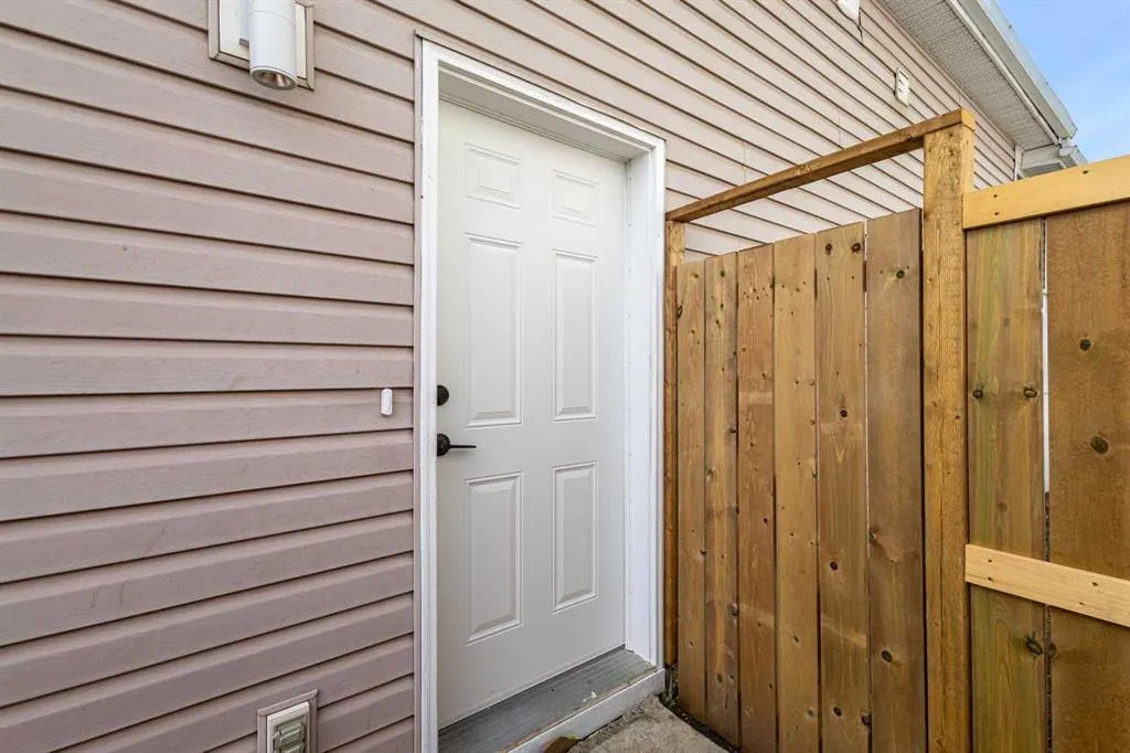 13 Appleside Close SE