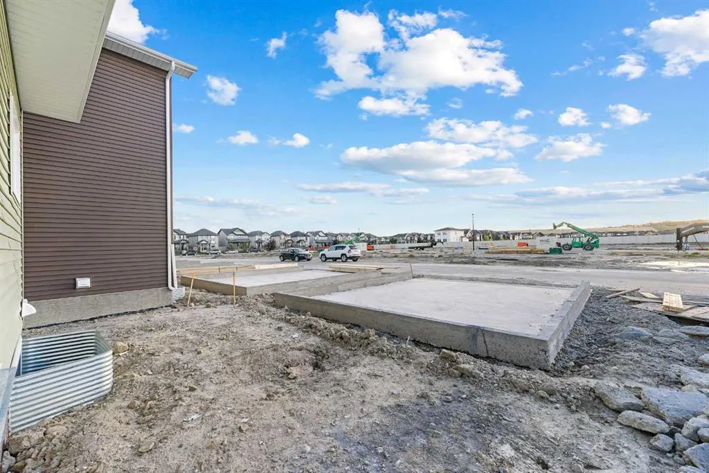 581 Baywater Manor SW