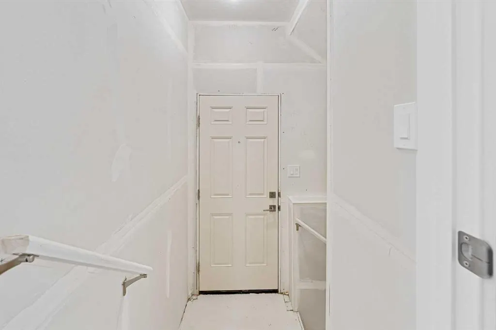 581 Baywater Manor SW
