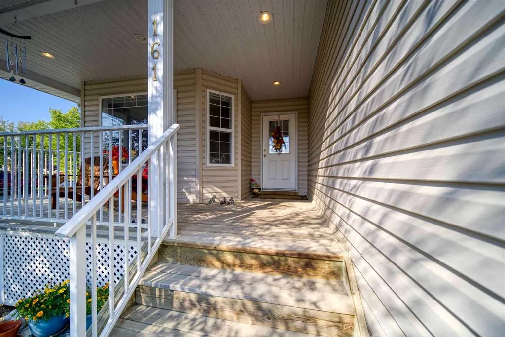 161 West Lakeview Drive