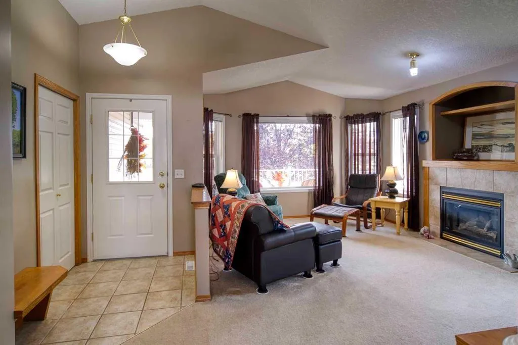 161 West Lakeview Drive