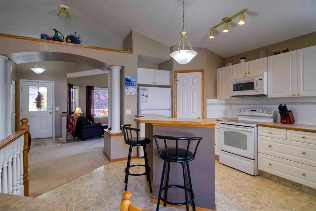 161 West Lakeview Drive