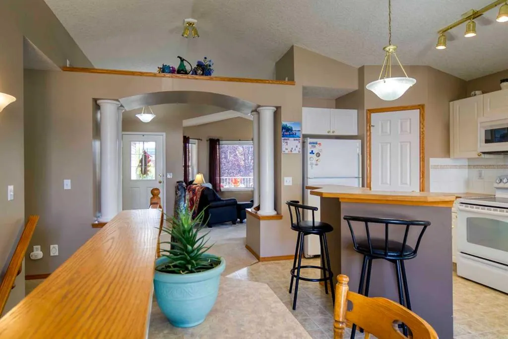 161 West Lakeview Drive