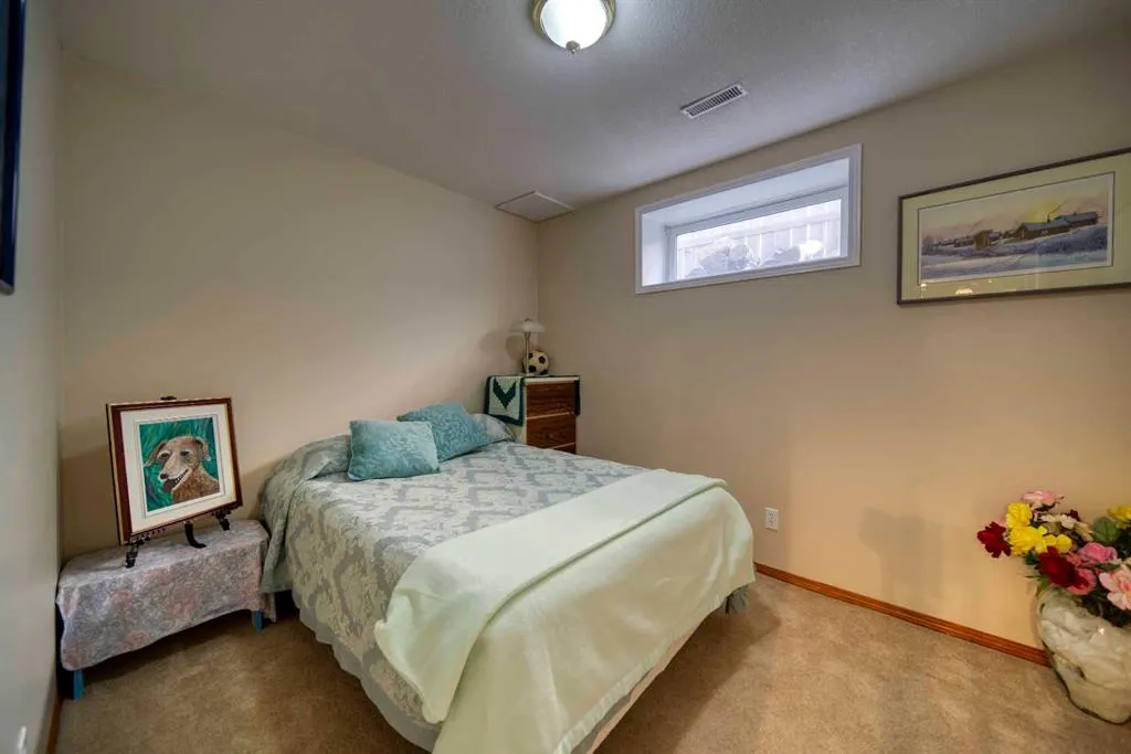 161 West Lakeview Drive