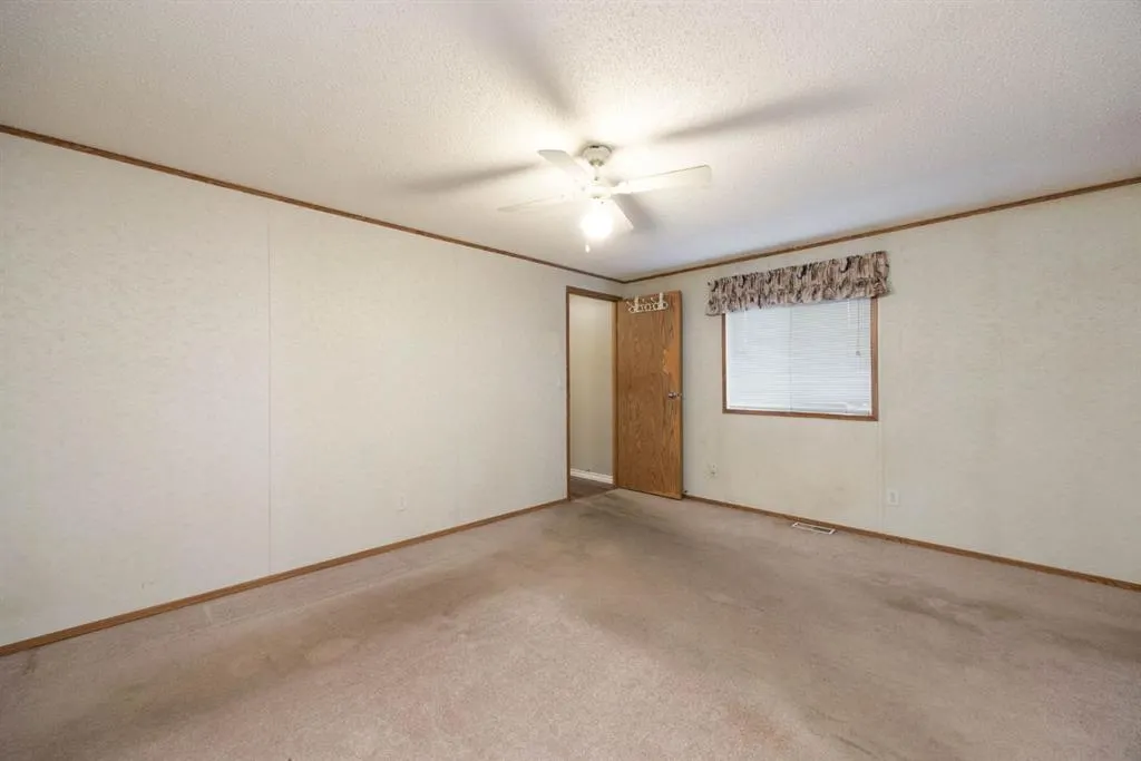 148 Harpe Way