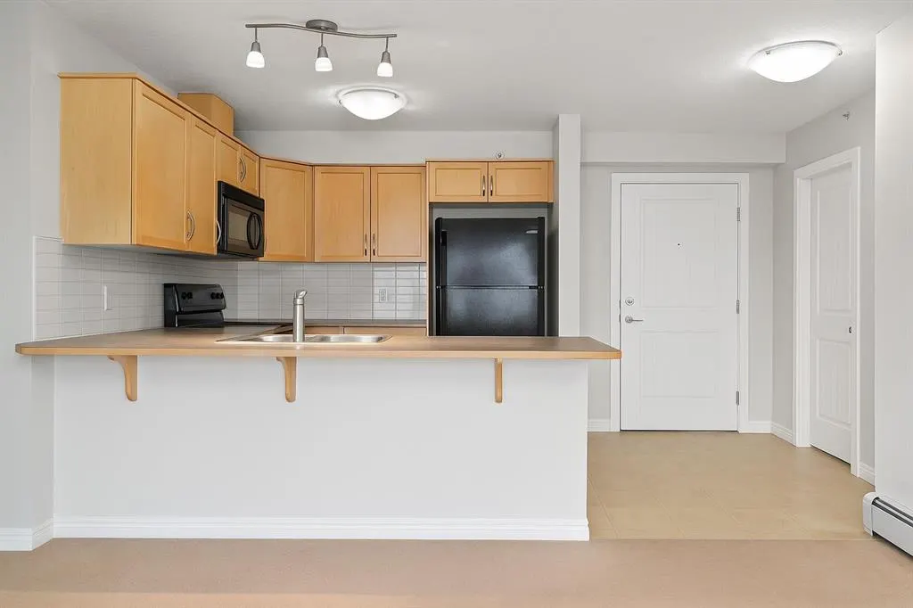 8200 4 Street NE, #302
