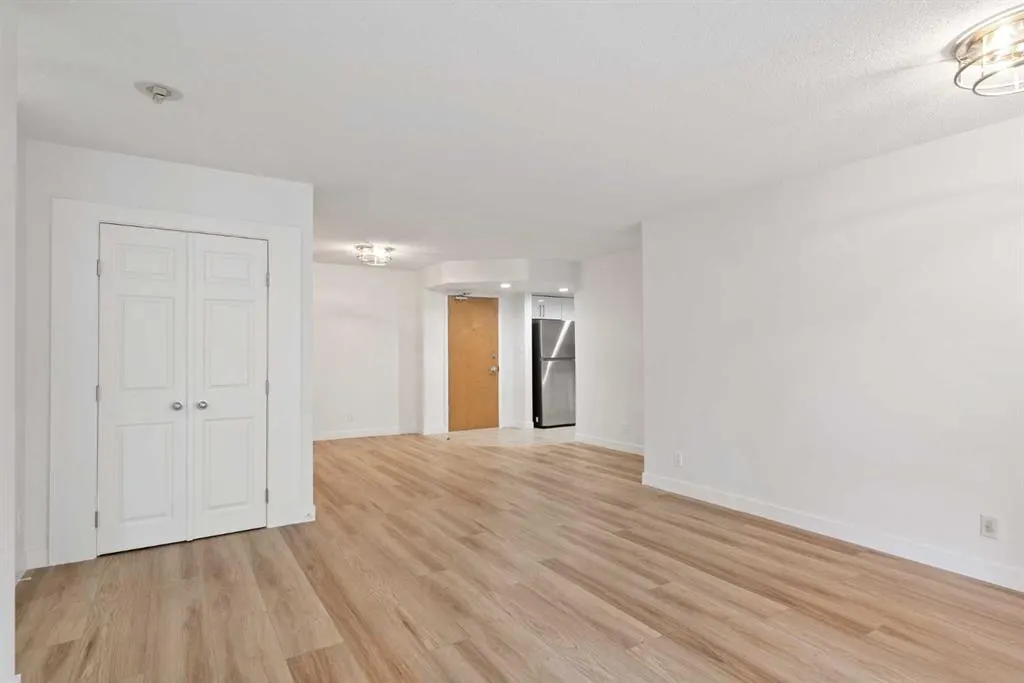 1108 6 Avenue SW, #210