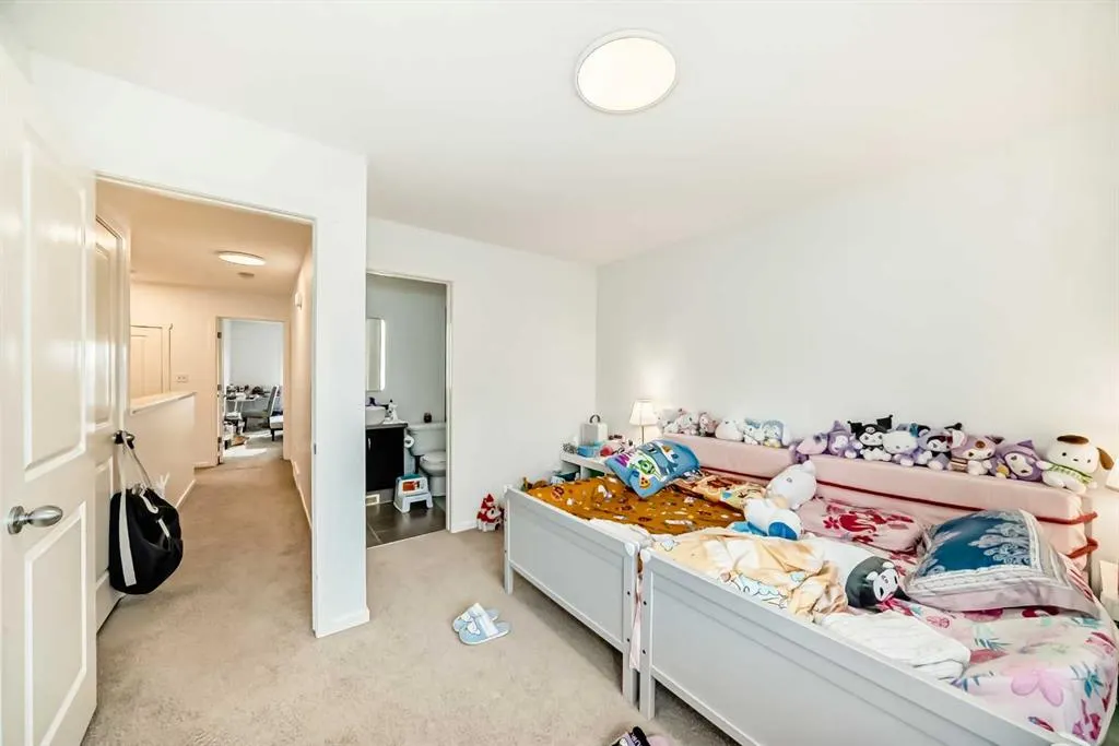 125 Panatella Way NW, #2010