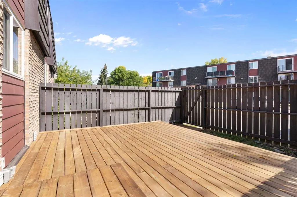 80 Galbraith Drive SW, #32