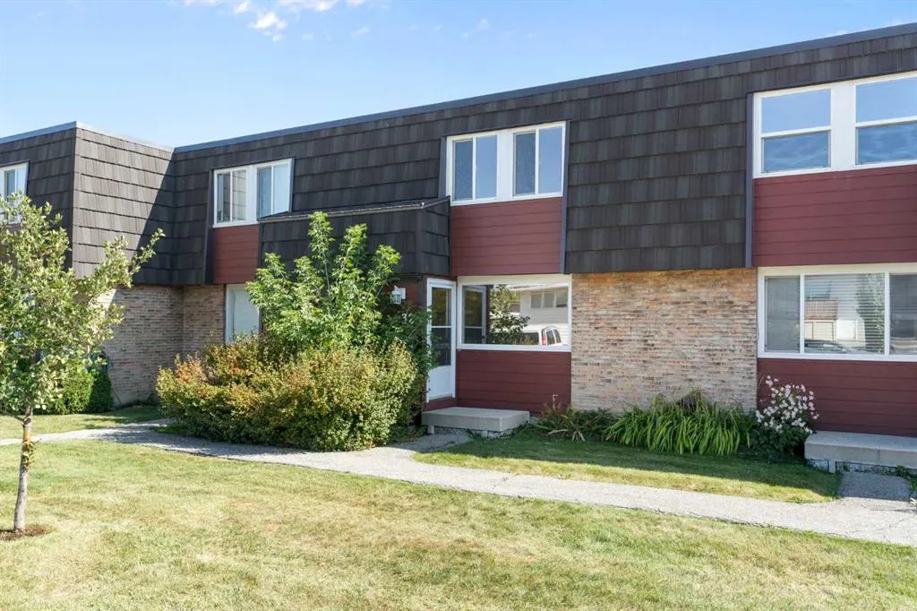 80 Galbraith Drive SW, #32