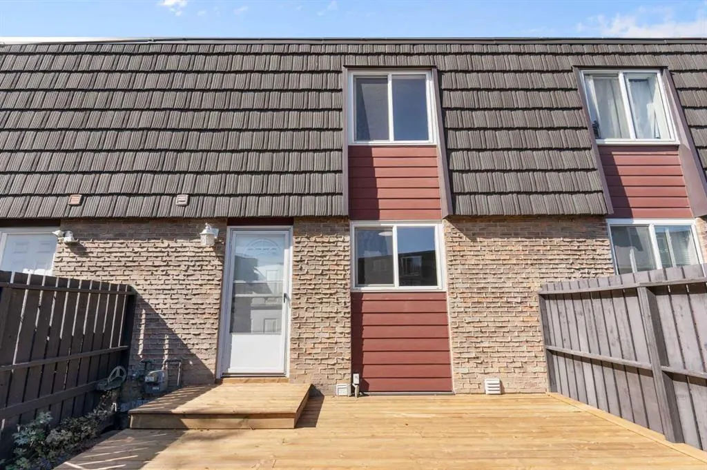 80 Galbraith Drive SW, #32