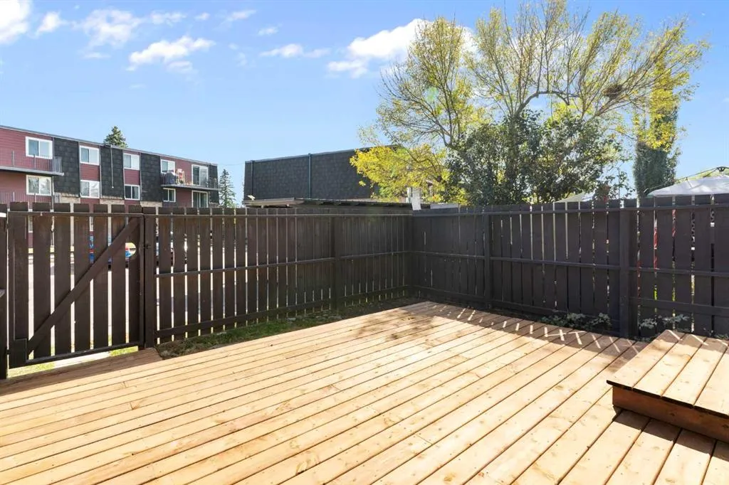 80 Galbraith Drive SW, #32