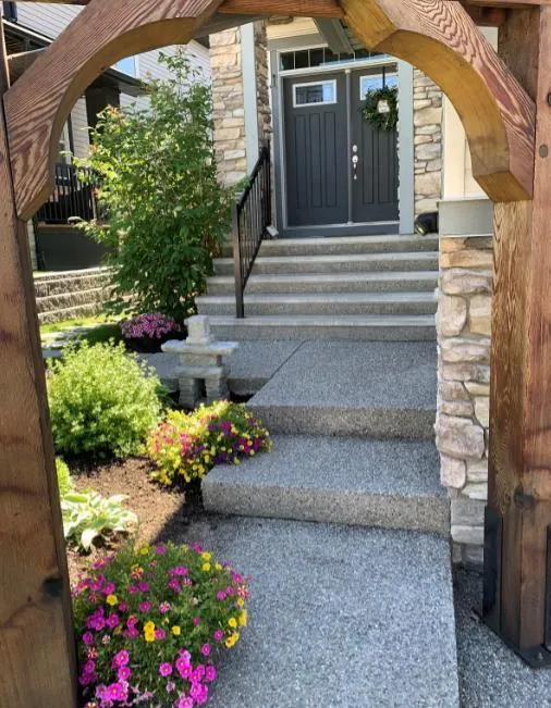 121 Heritage Hill