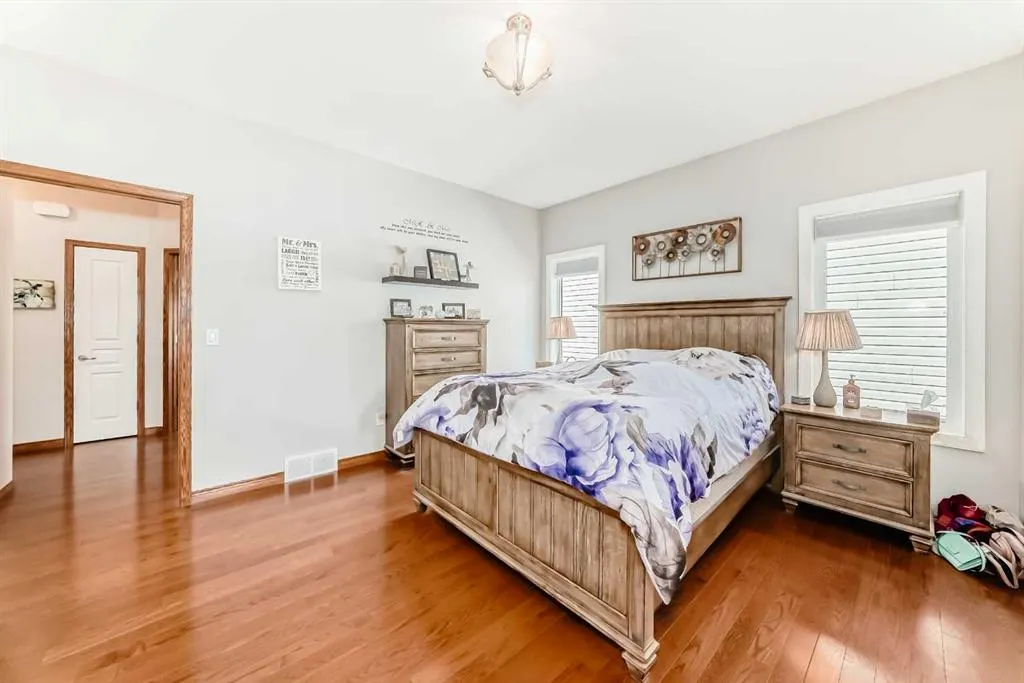6387 Cedar Way