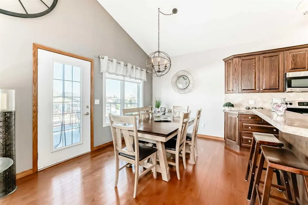 6387 Cedar Way