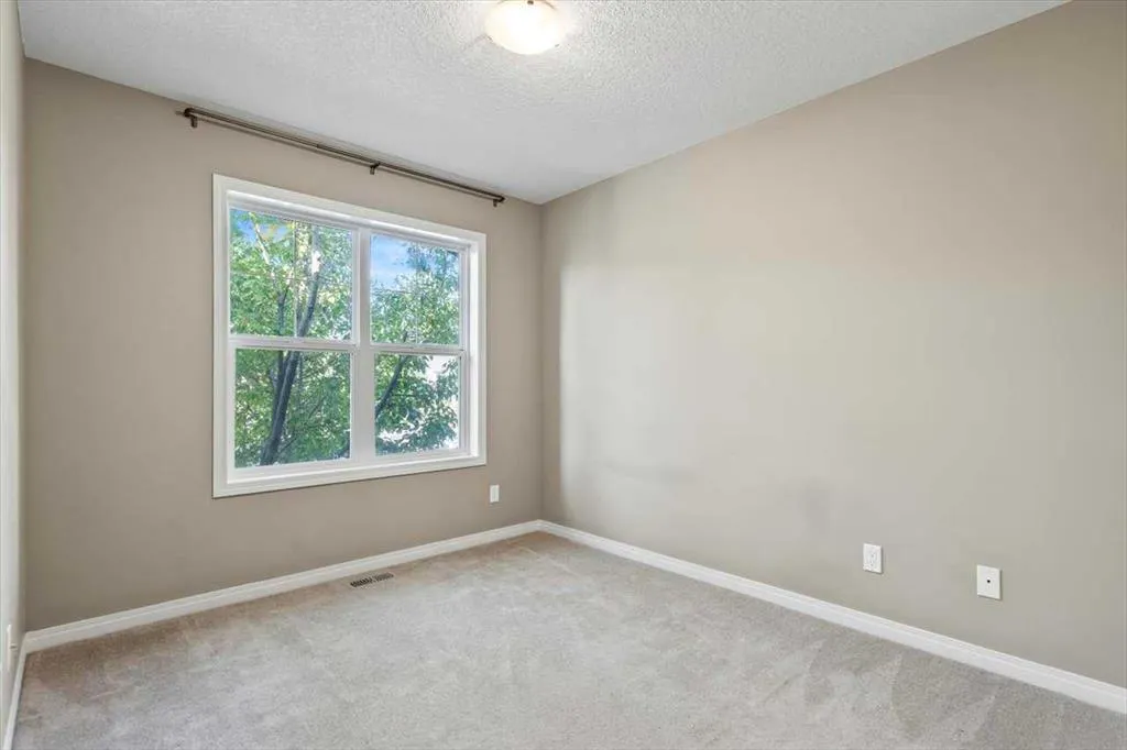 117 Chaparral Valley Drive SE