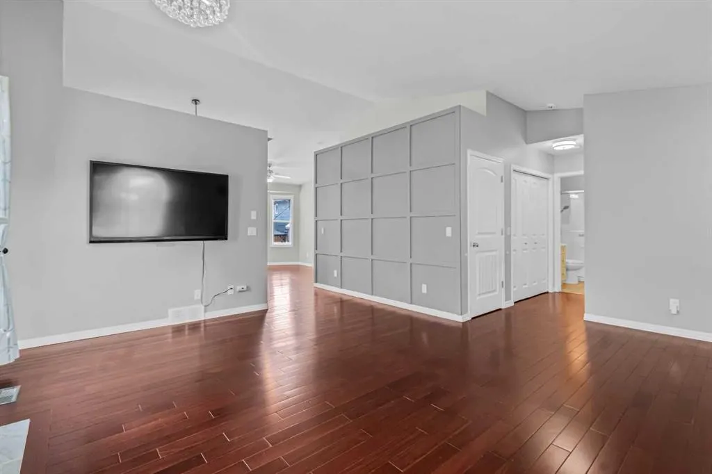 92 Hillview Drive