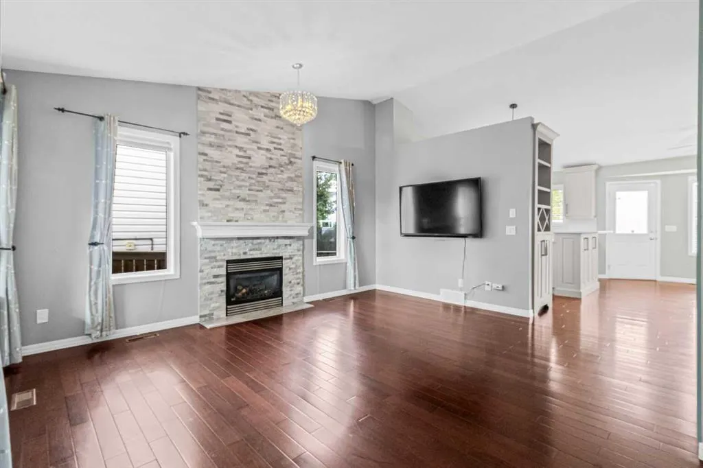 92 Hillview Drive