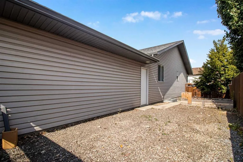 92 Hillview Drive