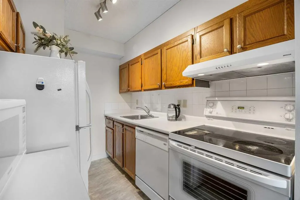 9800 Horton Road SW, #410