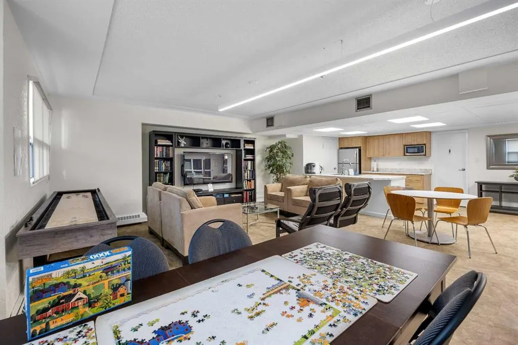 9800 Horton Road SW, #410