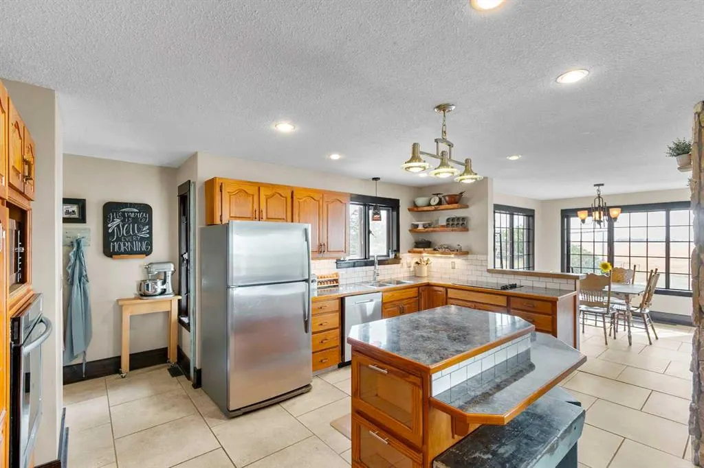 28119 Township Road 332