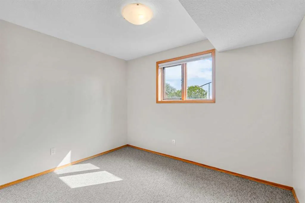 28119 Township Road 332