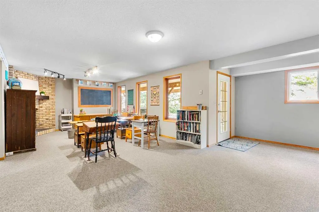28119 Township Road 332