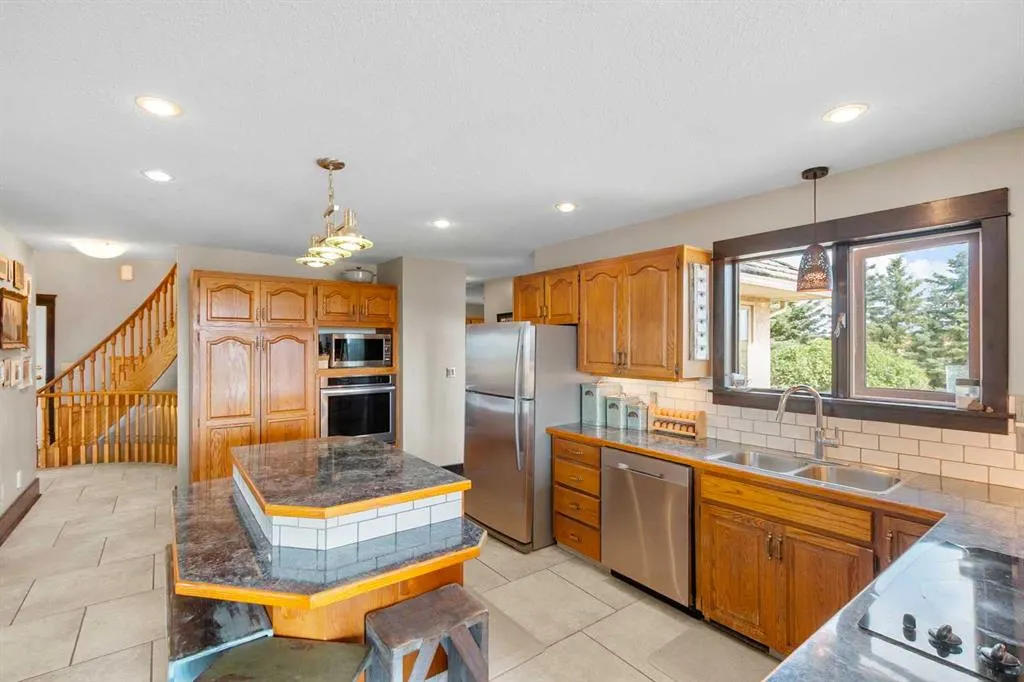 28119 Township Road 332