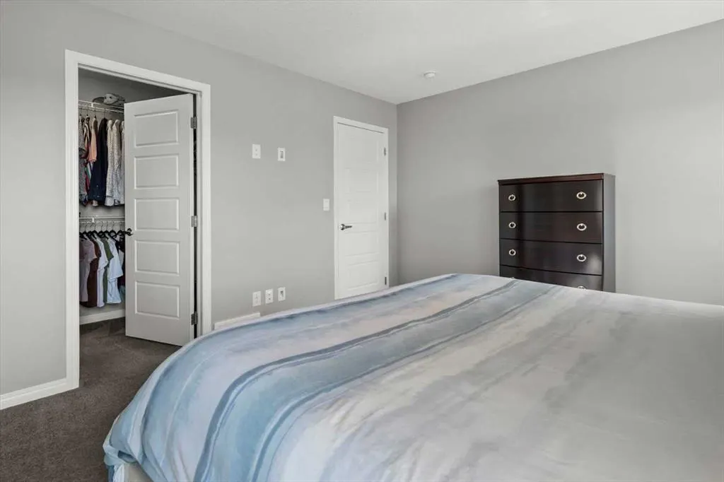 62 Carrington Manor NW