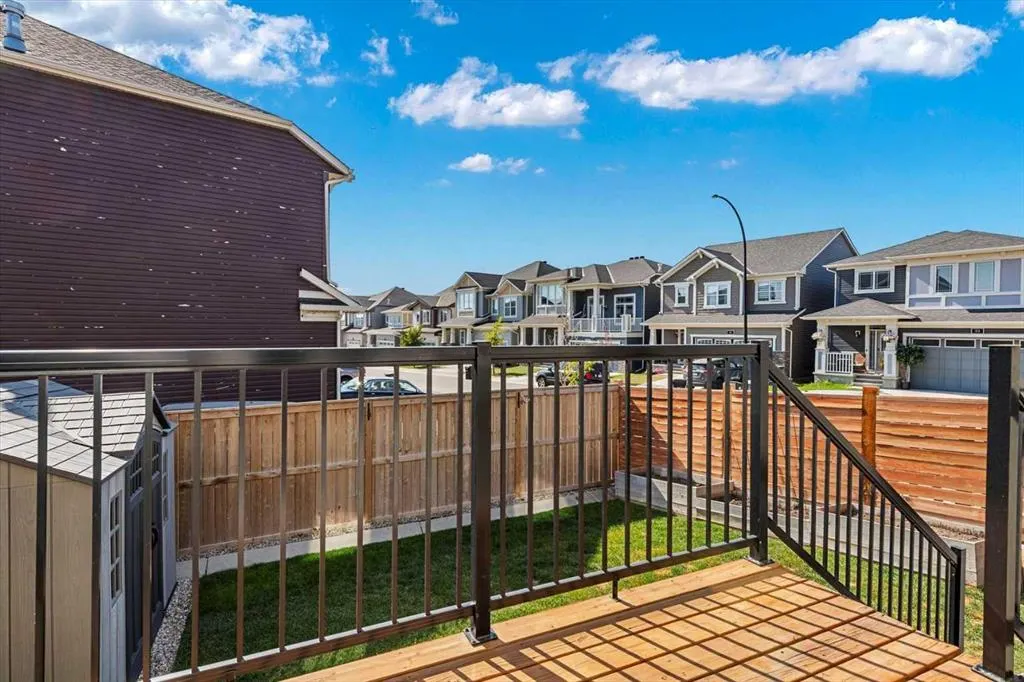 62 Carrington Manor NW