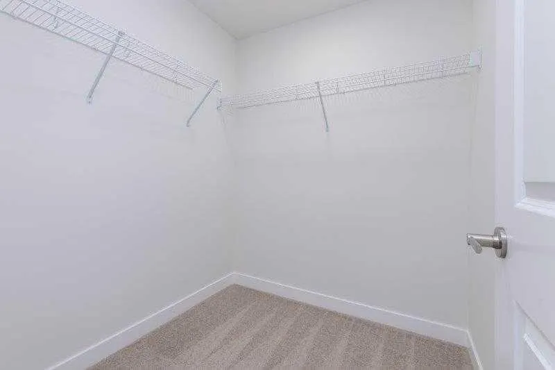 33 Walcrest Lane SE