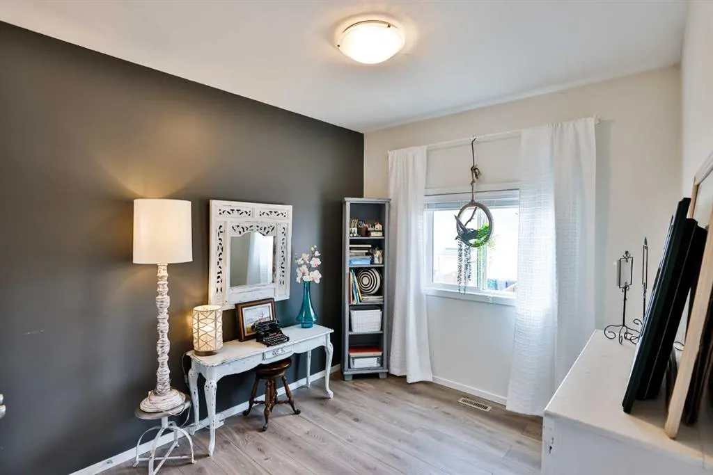 35 Kensington Road W