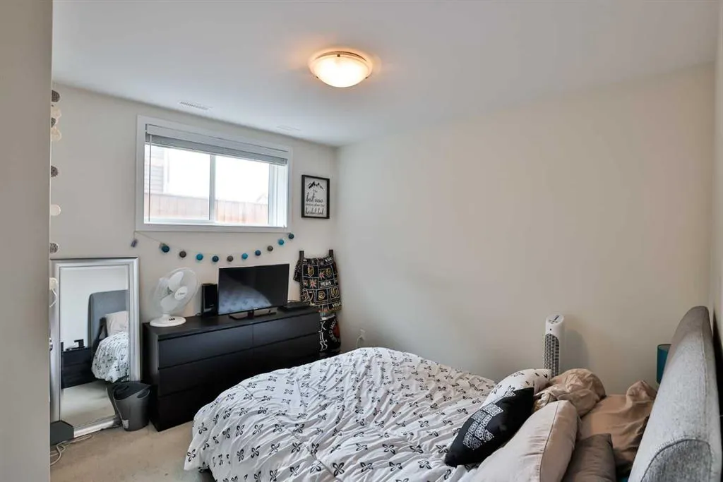 35 Kensington Road W