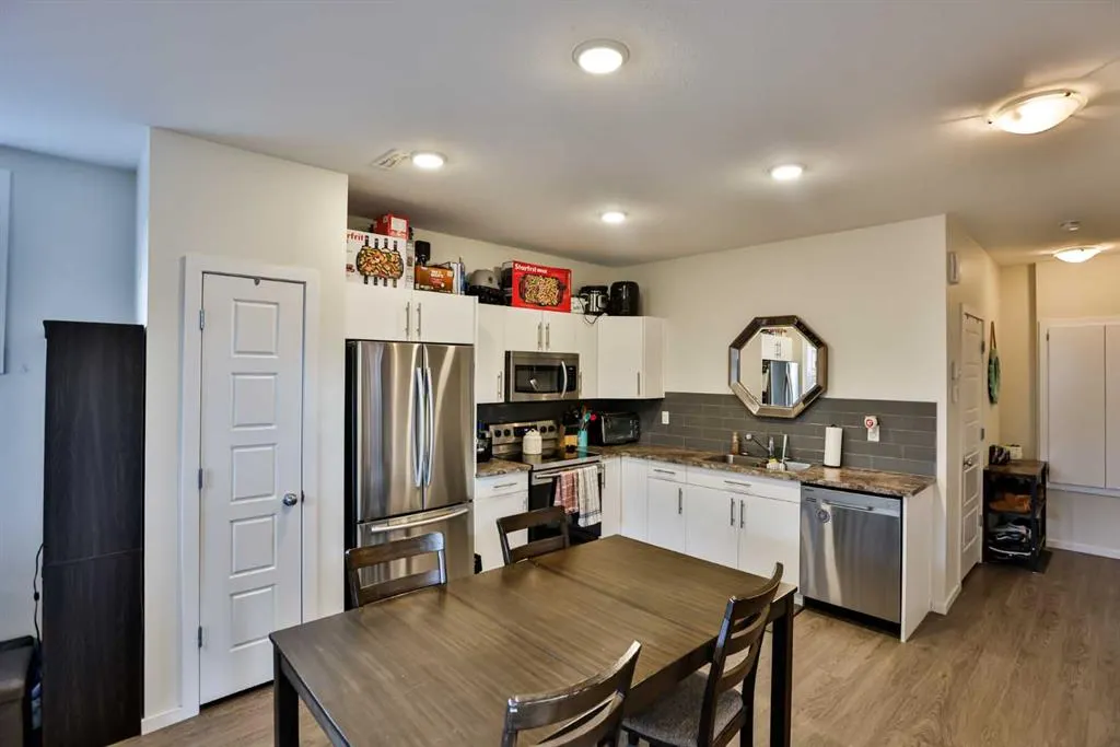 35 Kensington Road W