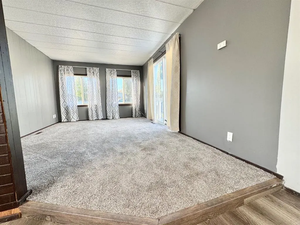 21 Rivervalley Estates
