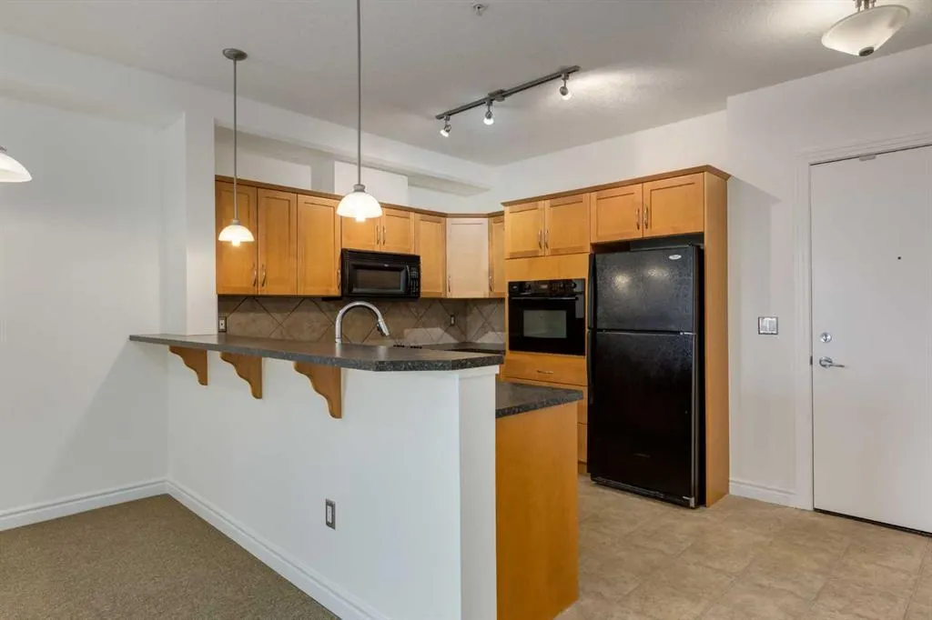 3111 34 Avenue NW, #211